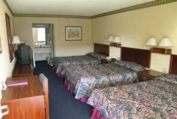 شاطئ سانت اوجوستين Regency Inn & Suites - Saint Augustine المظهر الخارجي الصورة